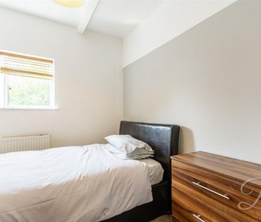 1 bedroom - Photo 2