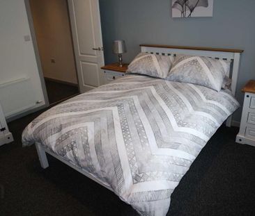 991a Upper Newtownards Road, Dundonald, Belfast, BT16 1RN - Photo 4