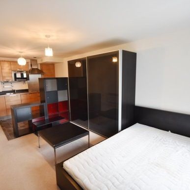 1 Bed - Willbrook House, Worsdell Drive - Photo 1