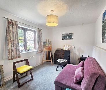 2 bedroom retirement property to rent - Photo 3