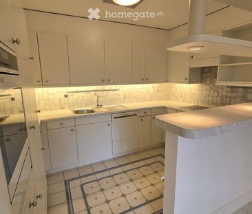 Grosszügige 4.5-Zimmer-Wohnung mit Cheminée, neuem Parkett und verg... - Foto 6