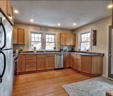 For Lease - 6226 Pine Grove Avenue, Niagara Falls, Ontario - Photo 3