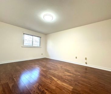 For Lease - 161 Carolbreen Square, Toronto, Ontario - Photo 6