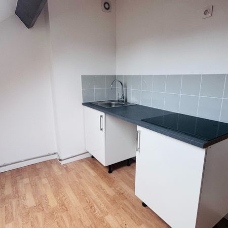 Location Appartement 3 pièces 51m² LIEVIN 62800 - Photo 3