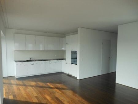 Vivre dans la tour de Markthallen à proximité immédiate de la gare - Photo 2