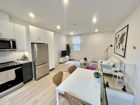 For Lease - 367 Howland Avenue Unit# 5, Toronto, Ontario - Photo 2