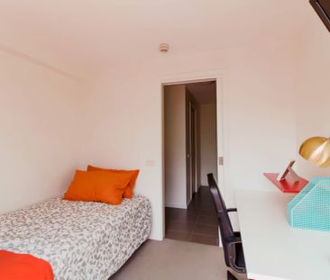 Large Studio #106 - Photo 2