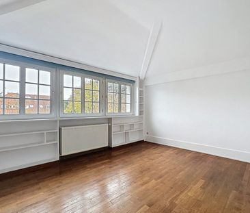 Maison 3 façades de charme (262m²) / Quartier résidentiel - Foto 1