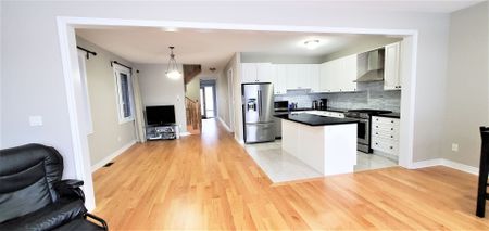 For Lease - 1201 Cactus Crescent, Pickering, Ontario - Photo 2