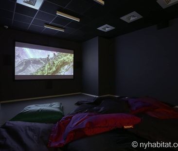 Logement à Paris, Location meublée - Photo 2