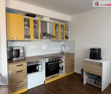 Pronájem bytu 1+kk 39 m2 - Photo 1