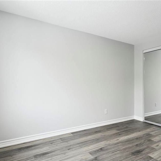 For Lease - 159 Henhoeffer Crescent, Kitchener, Ontario - Photo 1