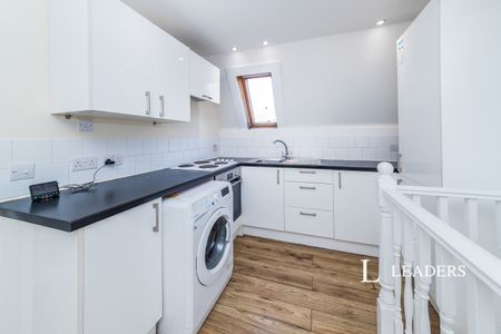 1 bedroom apartment to rent Newton Avenue, East Grinstead, West Sussex, RH19 - Photo 5