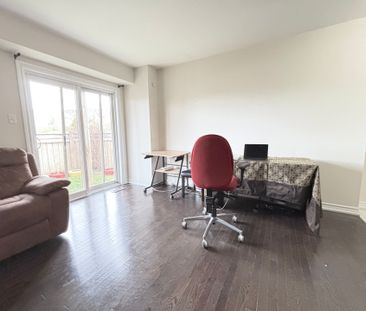 For Lease - 10 Porter Avenue West Avenue Unit# 53, Vaughan, Ontario - Photo 2