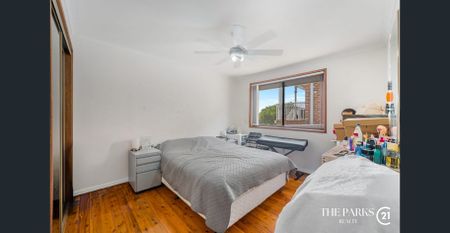 Three Bedroom Brick Home - Photo 5