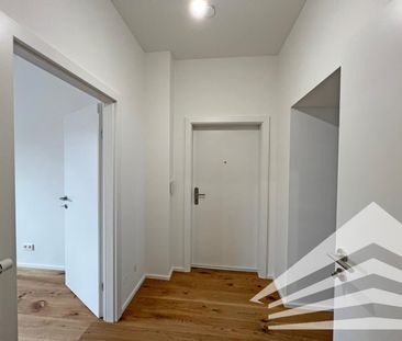 Altbauflair trifft moderne Ausstattung! Erstbezug nach Generalsanie... - Foto 2