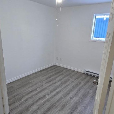 Logement 4 1/2 a louer Jonquiere - Photo 1