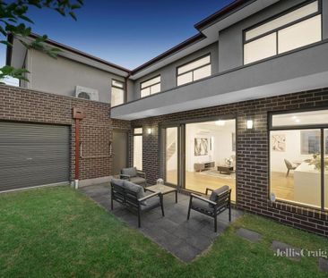 1/27 Paula Crescent, Doncaster East - Photo 3