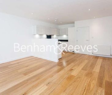 Holman Drive, Norwood Green, UB2 - Photo 2
