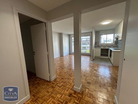 Location Appartement 2 pièces 46m² PARIS 15ème - Photo 2