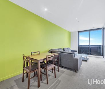 Exquisite Urban Living at Swanston Square - 2-Bedroom Apartment for... - Photo 3