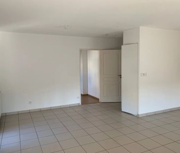 Location Appartement 2 pièces 51 m2 à Juvignac - Photo 2