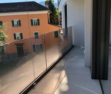 For rent bright 2.5 room apartment with lake view. Hauptwohnsitz. - Photo 2