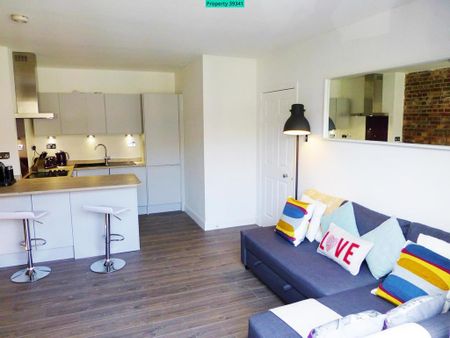 3 bedroom maisonette to rent - Photo 3