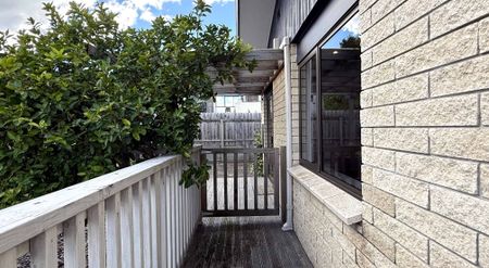 Beautifully Renovated 3 Bedroom Home with Water Views - AVAILABLE NOW - Photo 5