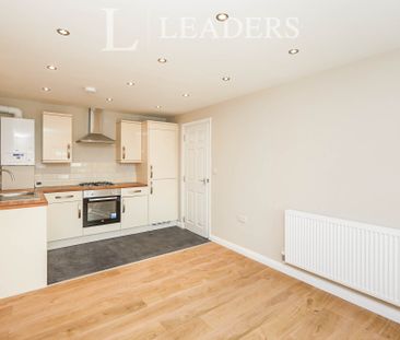 2 bedroom apartment to rent High Street, DE55 - Photo 1