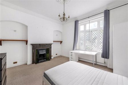 4 bedroom ground floor flat to rent - Photo 3