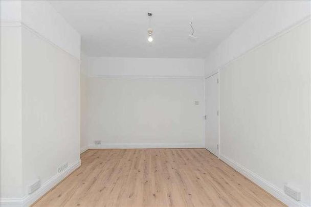 Rogers Road, Tooting, SW17 - Photo 1