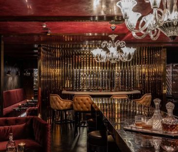 Park Avenue Elegance Meets Premier Melbourne Living - Photo 3