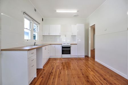 Central Cottage Comfort - Photo 3
