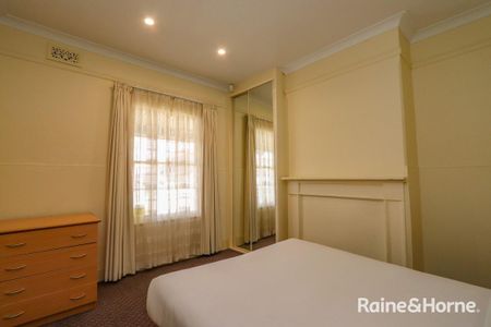 271 Howick Street Furnished, Bathurst, NSW 2795 - Photo 5