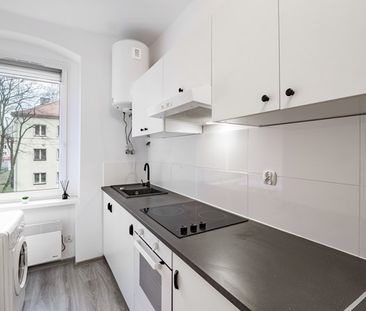 Gliwice Politechnika, ul. Heleny Modrzejewskiej - Photo 1