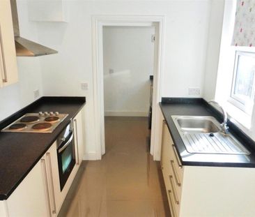 2 Bedroom House to Rent in Milton Street, Higham Ferrers, Northants... - Photo 5