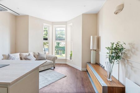 2 bedroom flat to rent - Photo 4