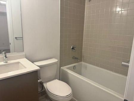 For Lease - 3240 William Coltson Avenue Unit# 619, Oakville, Ontario - Photo 2