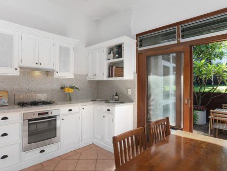 Home For Rent - Photo 3