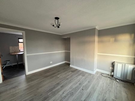 30 Prospect Park, Carrickfergus, BT38 8QA - Photo 2