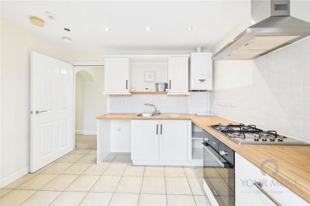 2 bedroom flat to rent - Photo 4