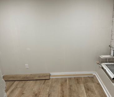 For Lease - 425 Jane Street Unit# 10, Toronto, Ontario - Photo 4