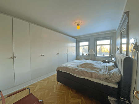 193 sqm. on the 1st floor in Frederiksberg villa with private garden – Furnished - Photo 4