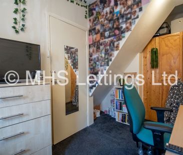 4 Bedroom Mid Terraced House for rent in Royal Park Road - Photo 3