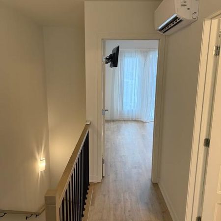 2 chambres à coucher - 2 salles de bains - Prix réduit - Photo 4