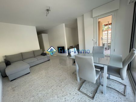 Location Appartement 2 pièces 40m² BEAUSOLEIL 06240 - Photo 2