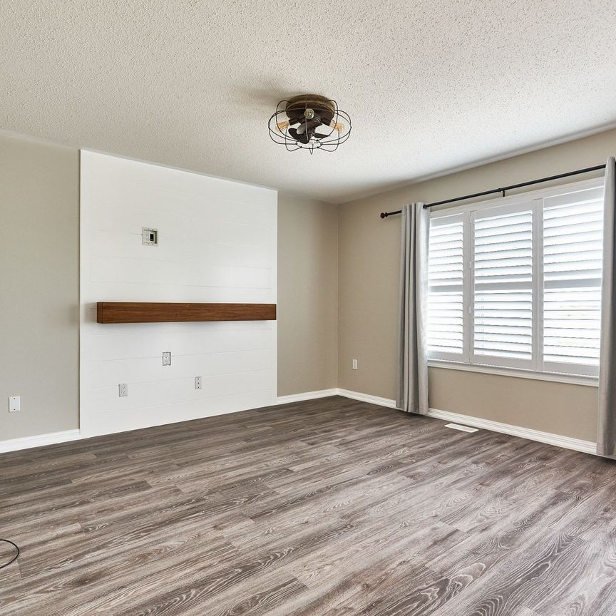 For Lease - 10 Don Hadden Crescent, Brock, Ontario - Photo 1