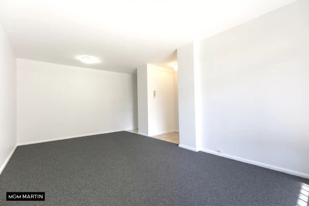 MGM MARTIN - TWO BEDROOM APARTMENT - Photo 1