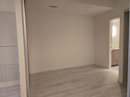 For Lease - 120 Broadway Avenue Unit# 209N, Toronto, Ontario - Photo 4